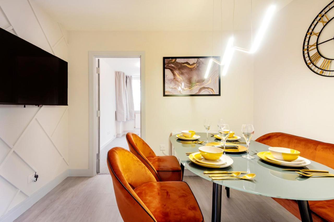 Lovely 4 Bedroom Flat In Wandsworth- London Exterior photo